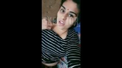 டேங்கோ நேரலையில் பிளவு மற்றும் அழுக்கு பேச்சுகளைக் காட்டுகிறது