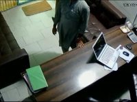 அலுவலகத்தில் முதலாளி பணியாளர் விவகாரங்கள்